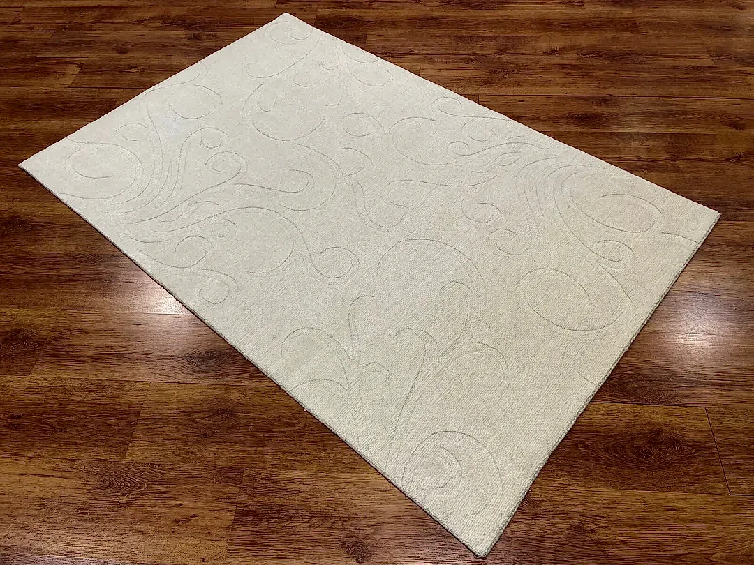 Lori El Dokuma Krem Yün Halı