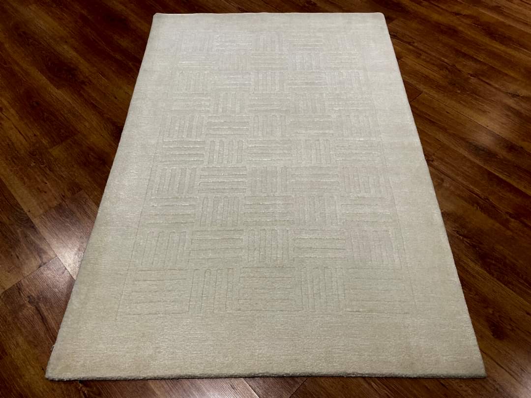 Lori El Dokuma Krem Yün Halı