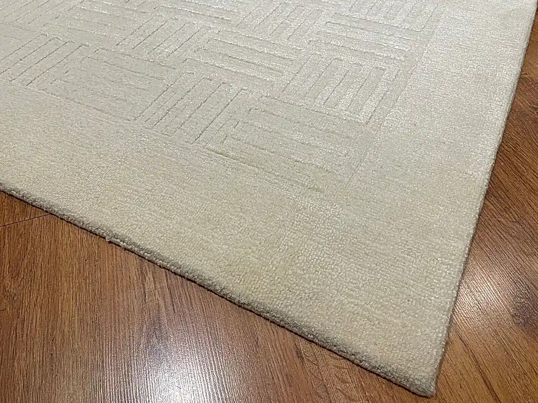 Lori El Dokuma Krem Yün Halı