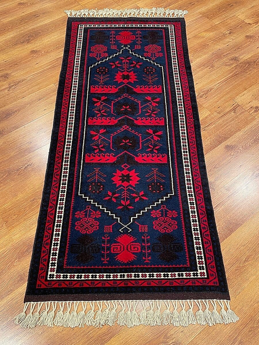 Yağcıbedir El Dokuma Halı