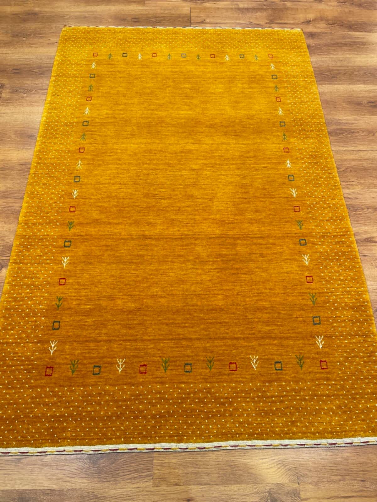 Lori El Dokuma Sarı Yün Halı