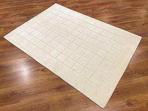 Lori El Dokuma Krem Yün Halı