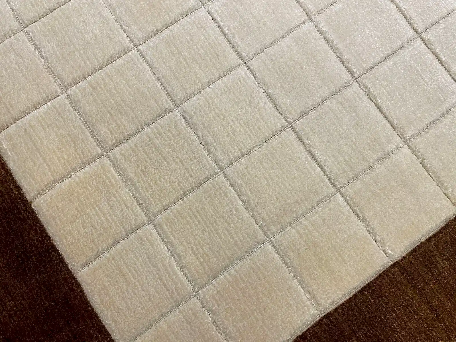 Lori El Dokuma Krem Kahve Yün Halı