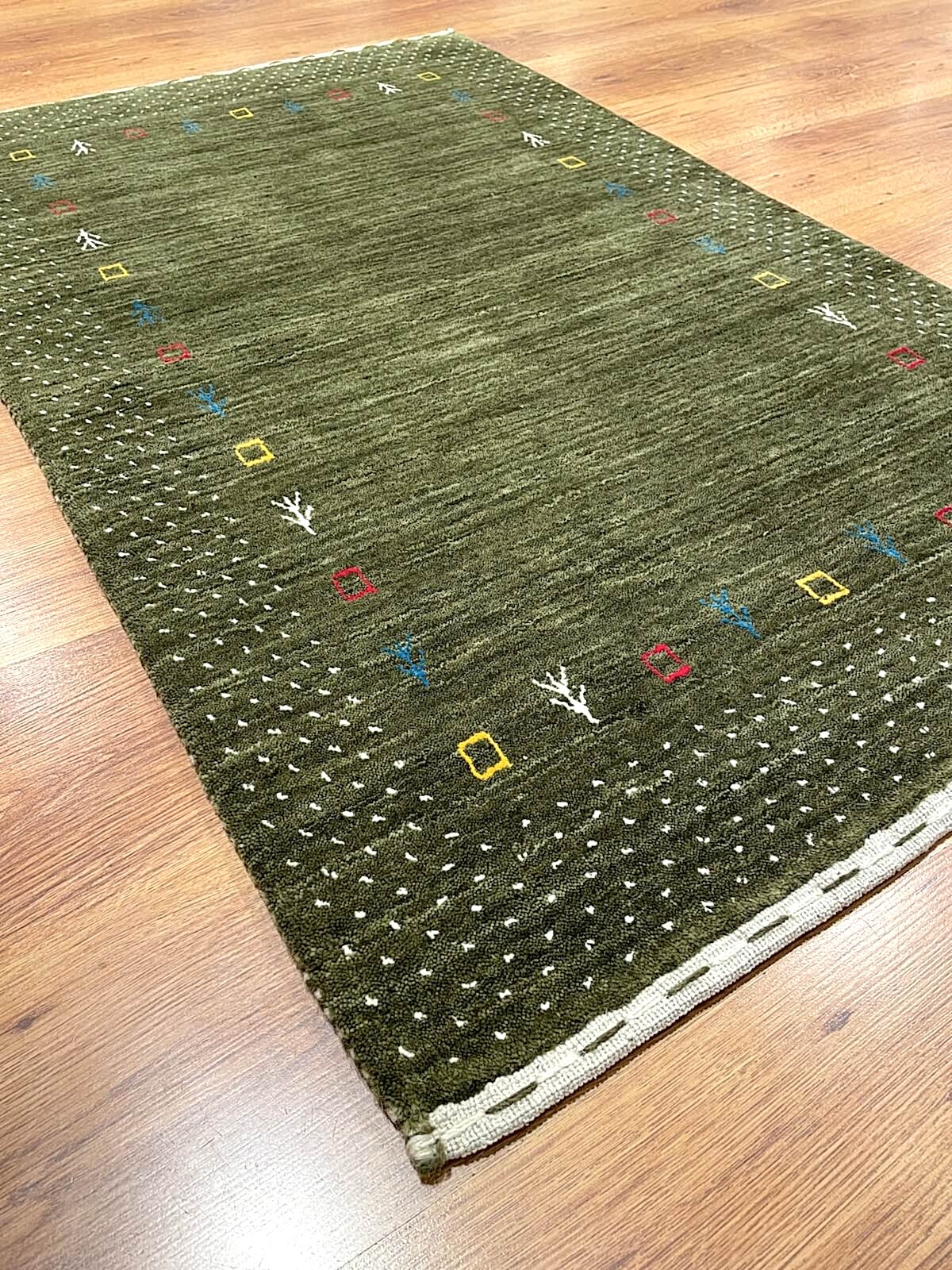 Lori El Dokuma Yeşil Yün Halı