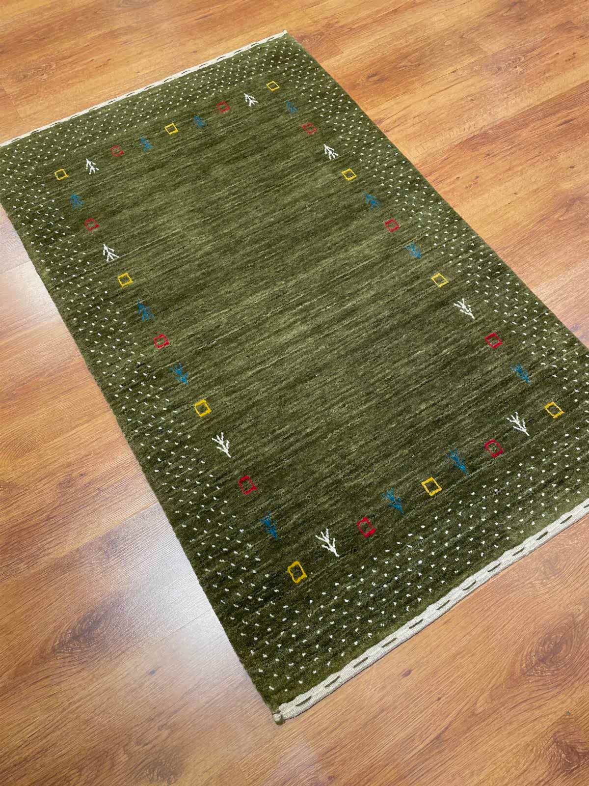 Lori El Dokuma Yeşil Yün Halı