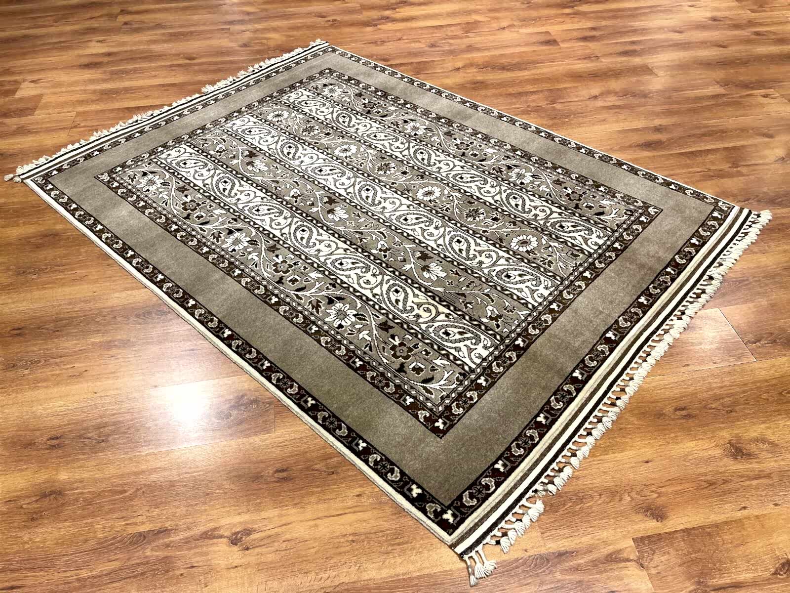 Sivas Şal El Dokuma Halı