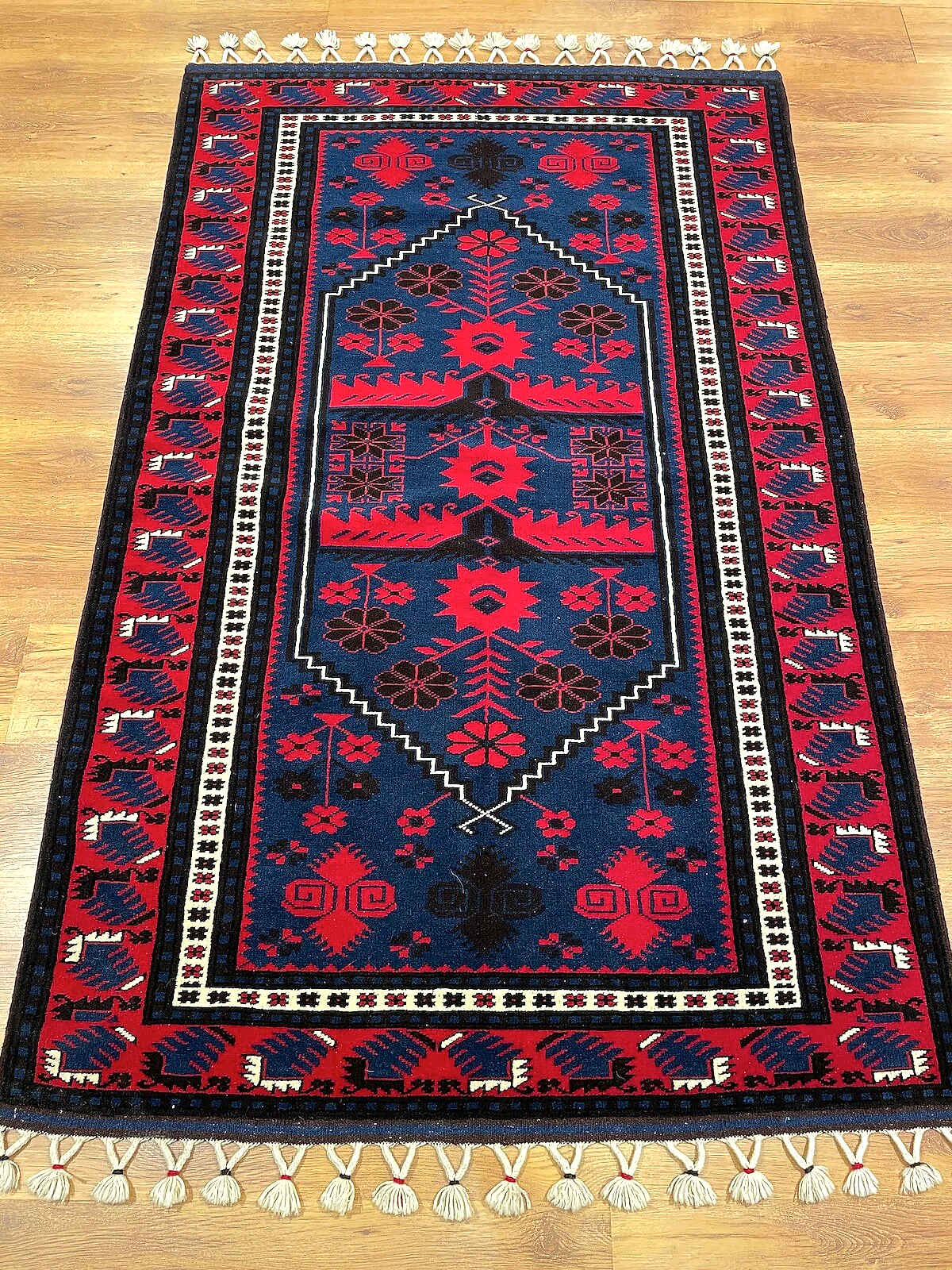 Yağcıbedir El Dokuma Halı